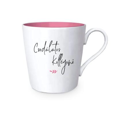 ELEGÁNS BÖGRÉK CSODÁLATOS KOLLÉGANŐ