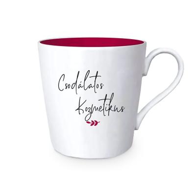 ELEGÁNS BÖGRÉK CSODÁLATOS KOZMETIKUS