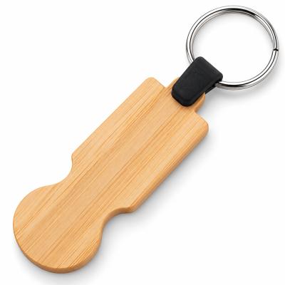 Fa kulcstartó bevásárló kosárhoz