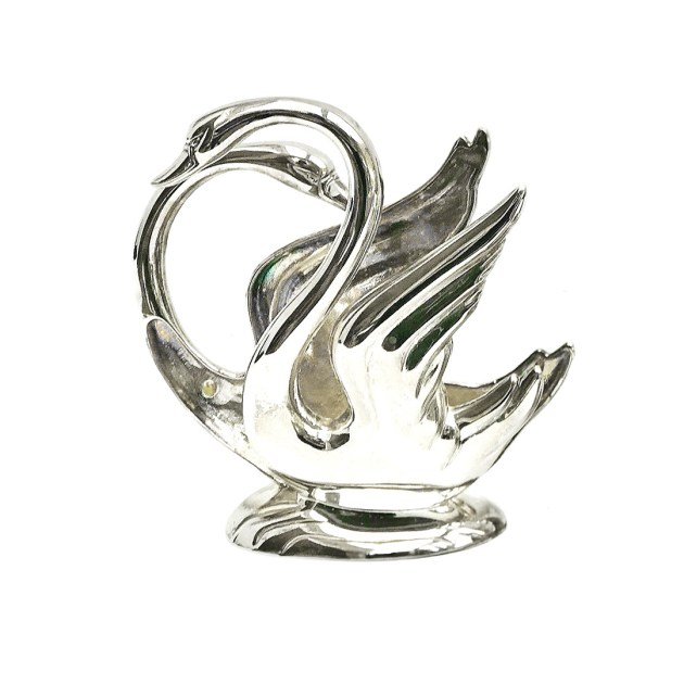 hattyus-szalvetatarto