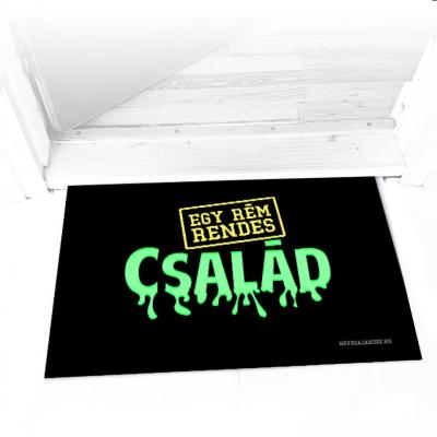 Vicces Labtorlo La148 Egy Rem Rendes Csalad Labtorlo