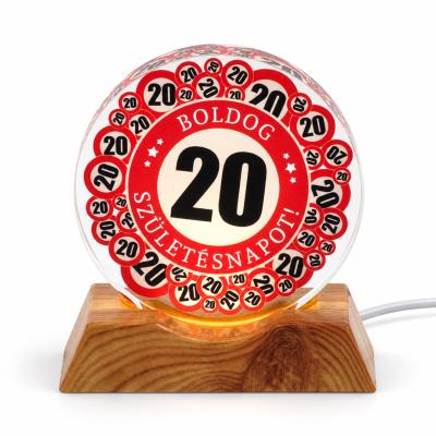 Vilagito Disz Cq07925 Usb Kabellel Boldog 20 Szuletesnapot 9cm 35